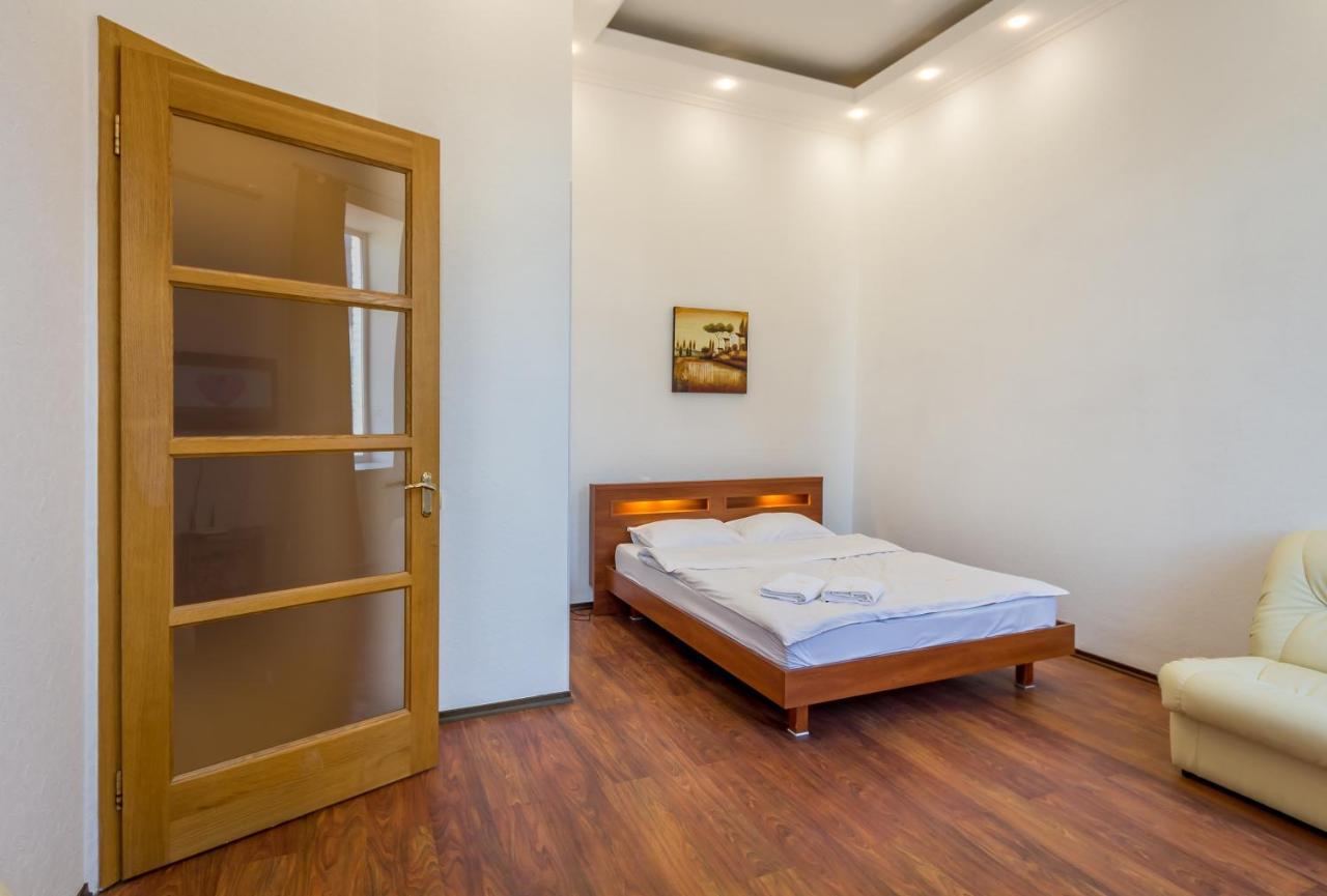 DayFlat Apartments Golden Gate Area Kiev Eksteriør billede
